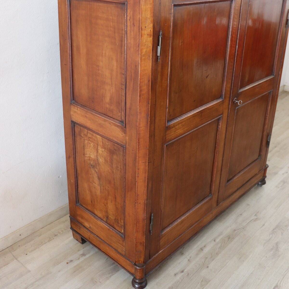 Rare Small Antique Wardrobe In Walnut And Marble Top, Italy 19th Century