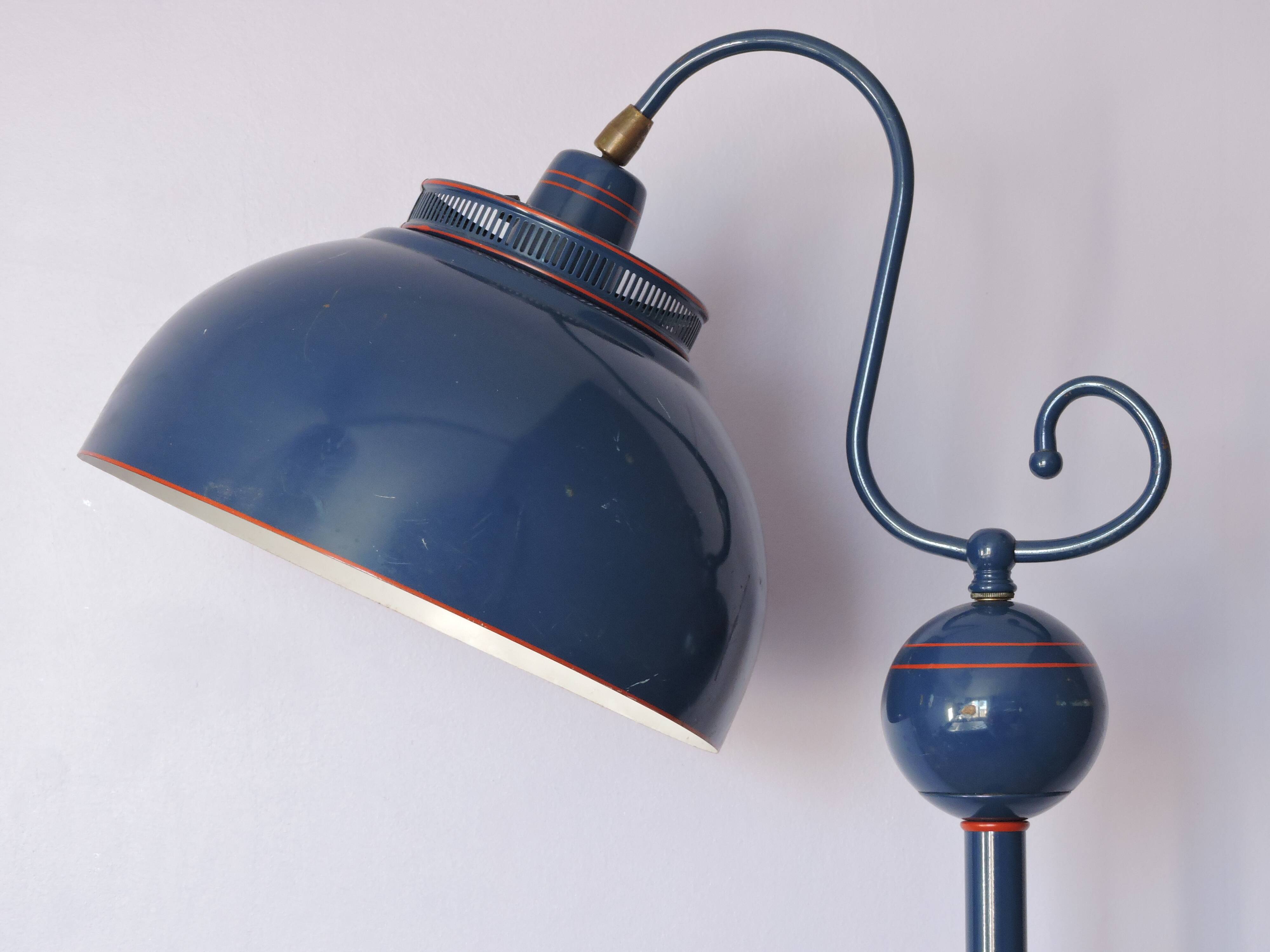 Lampe, lampadaire tôle rigitulle  années 50' underwriters laboratories