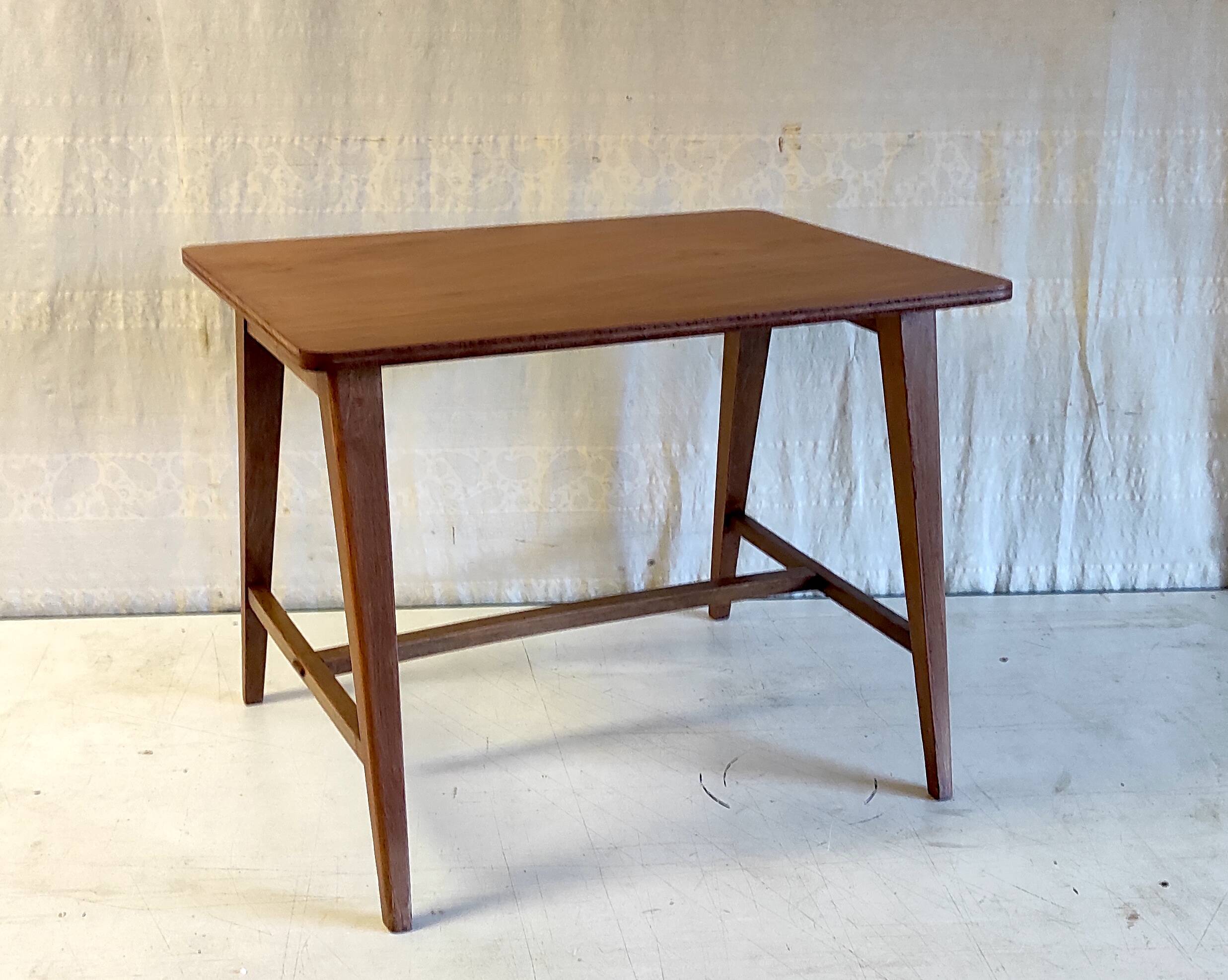 Solid wood coffee table - 1950s/60s