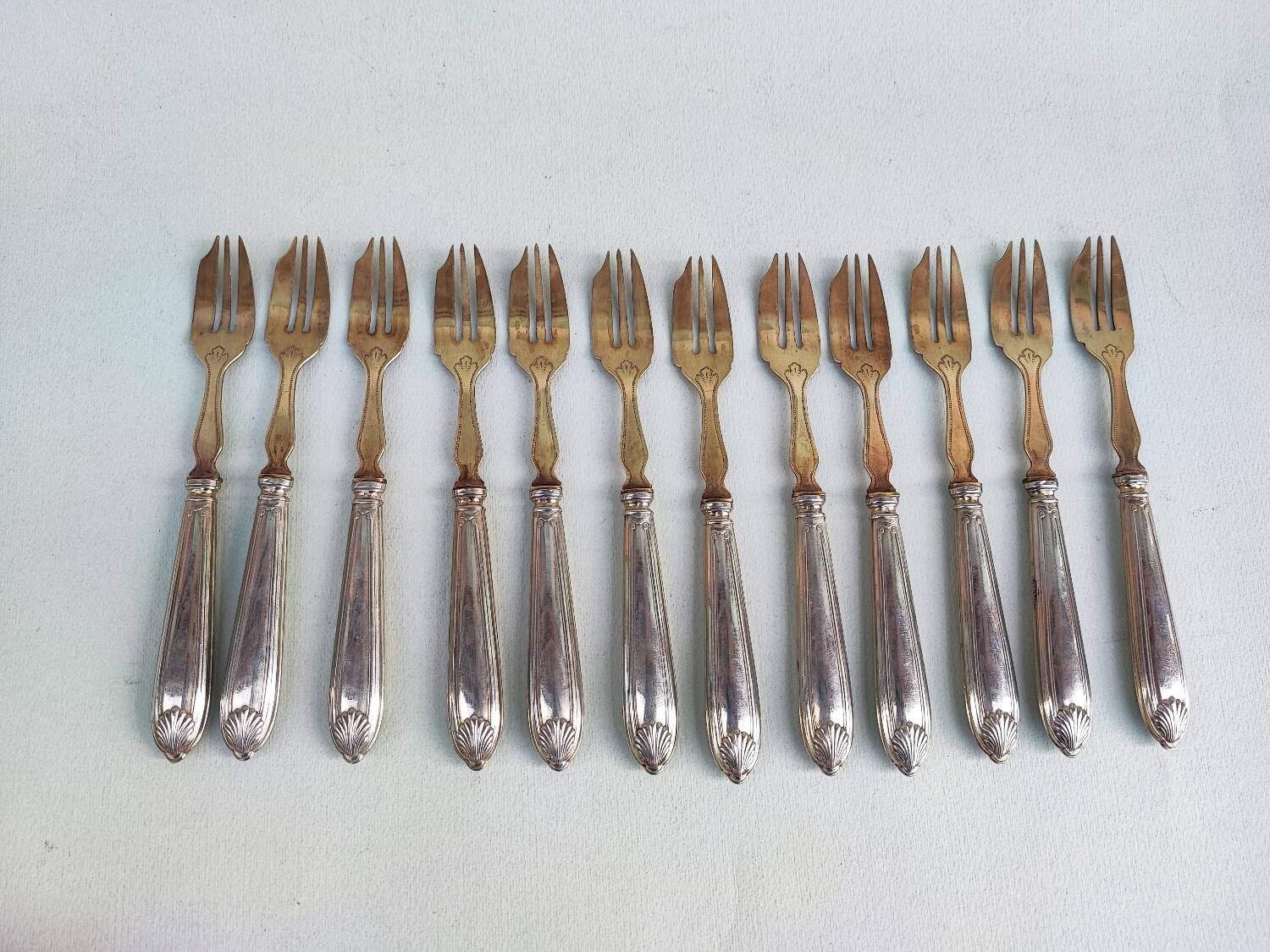 12 cake forks
