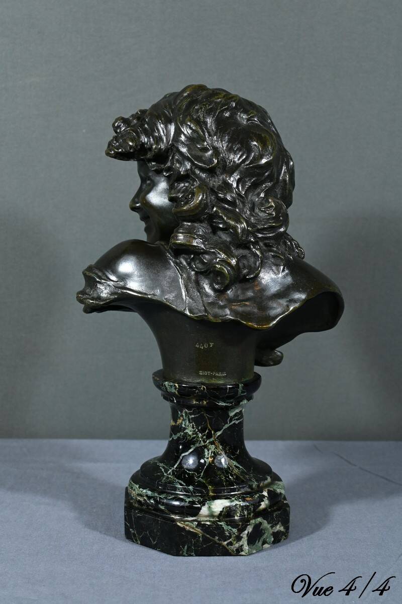 Bronze “Laughing Child”, signed A.Injalbert – Late 19th century