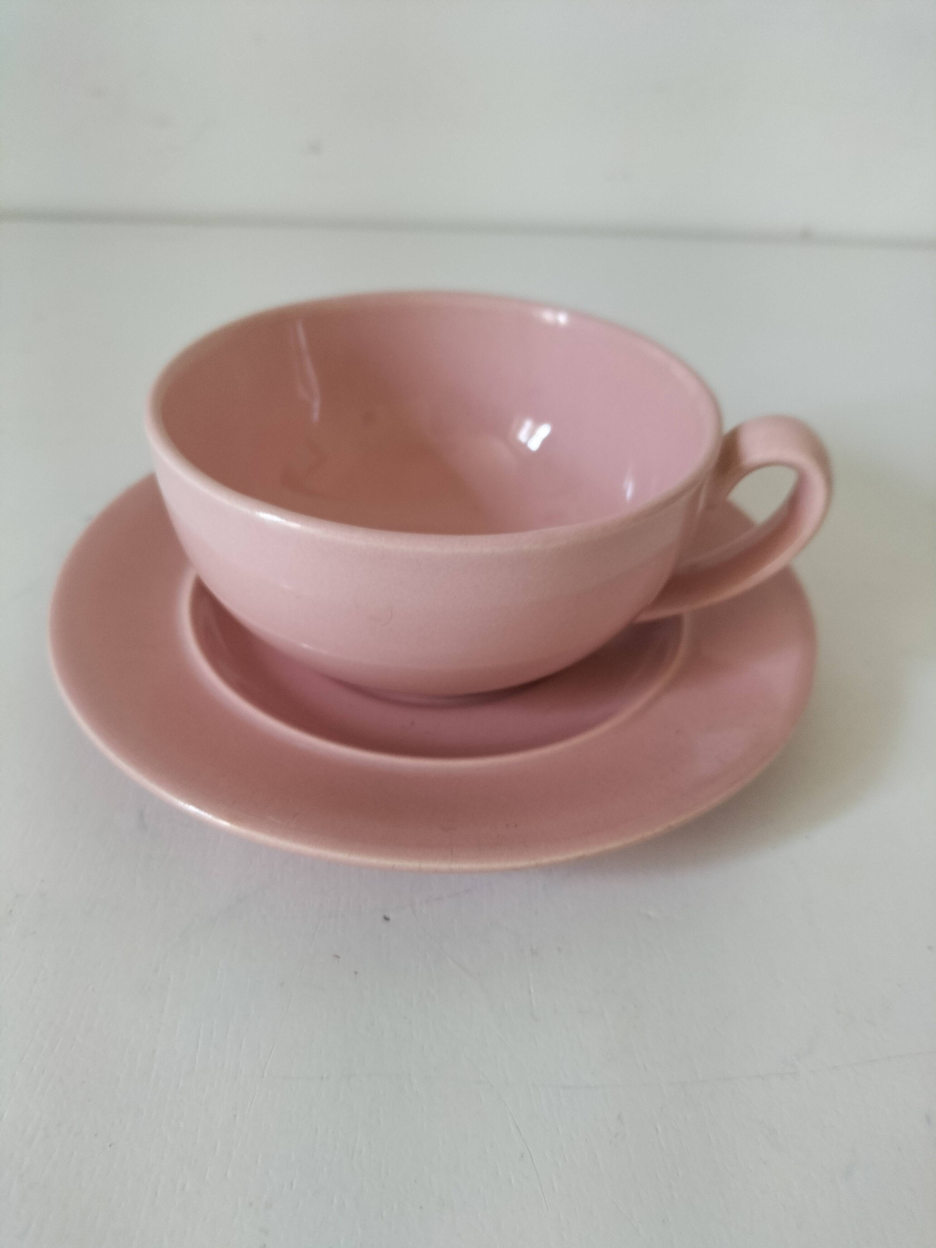 Cup and saucer Salins France in powdered pink earthenware – 1950s-60s
