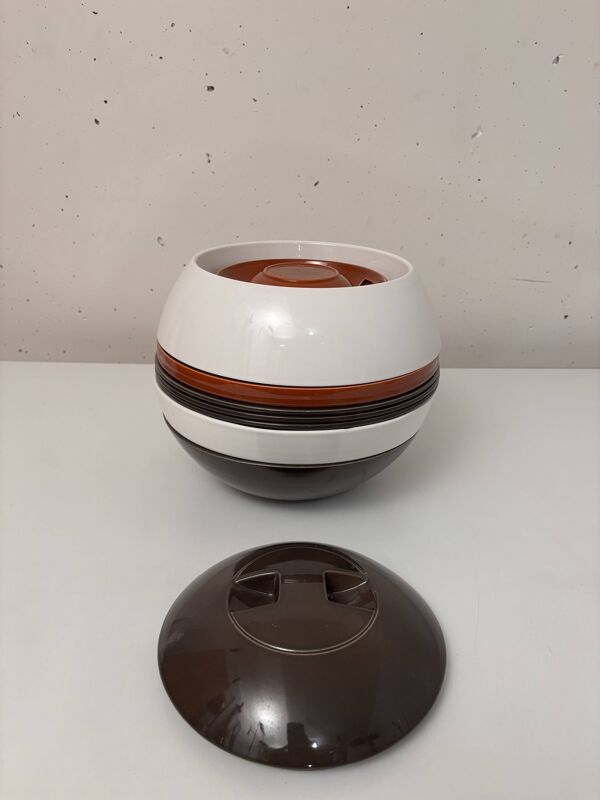 Villeroy & Boch ''La Boule'', Helen von Boch, 1971