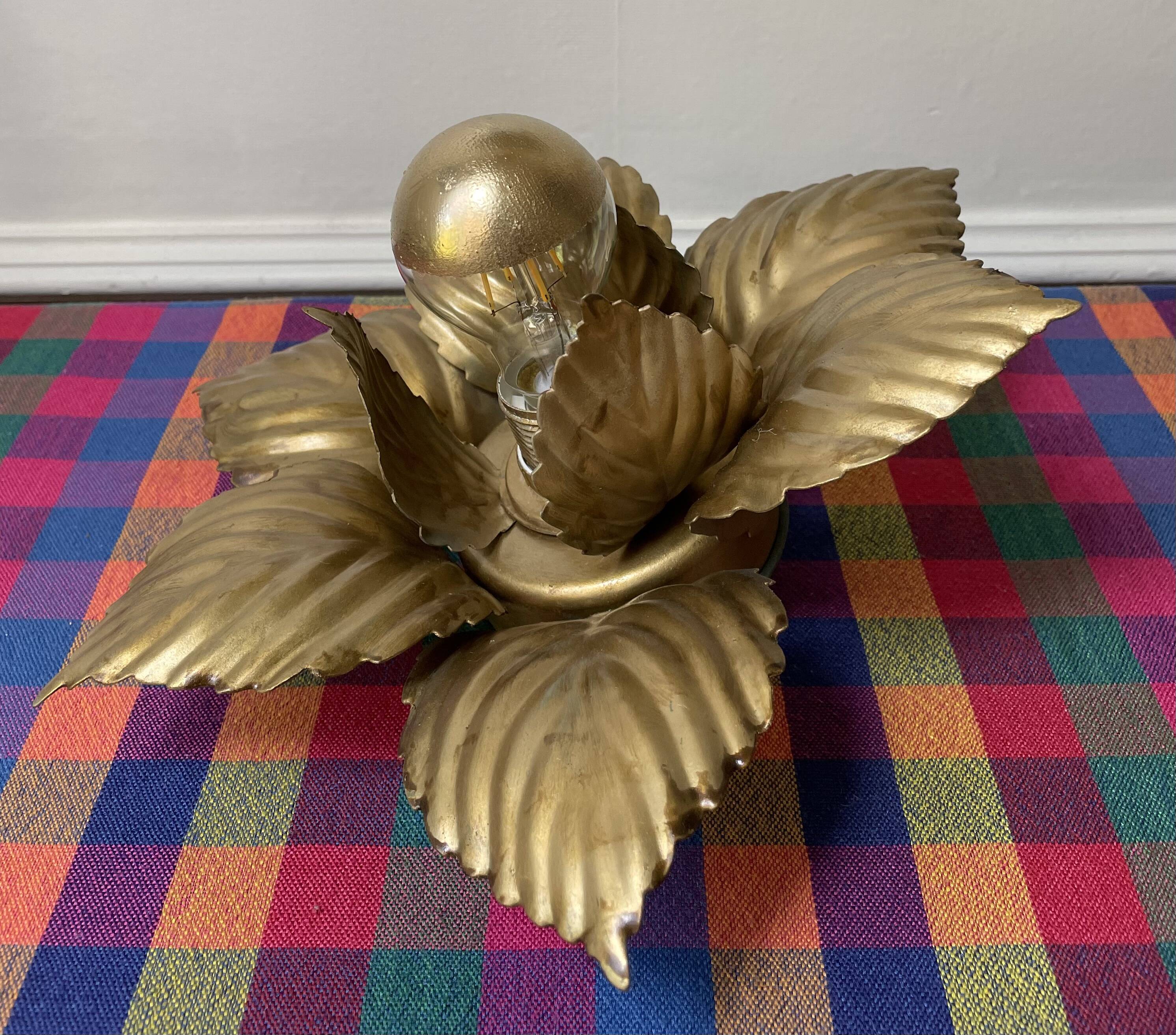 Masca golden flower wall light