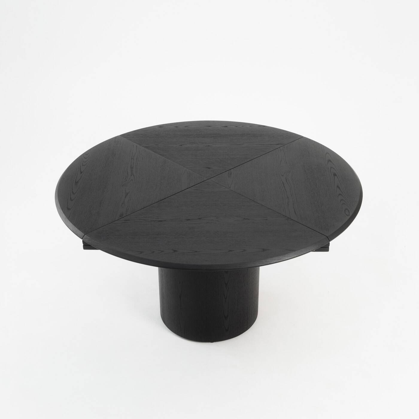 Table ronde/carrée en chêne noir