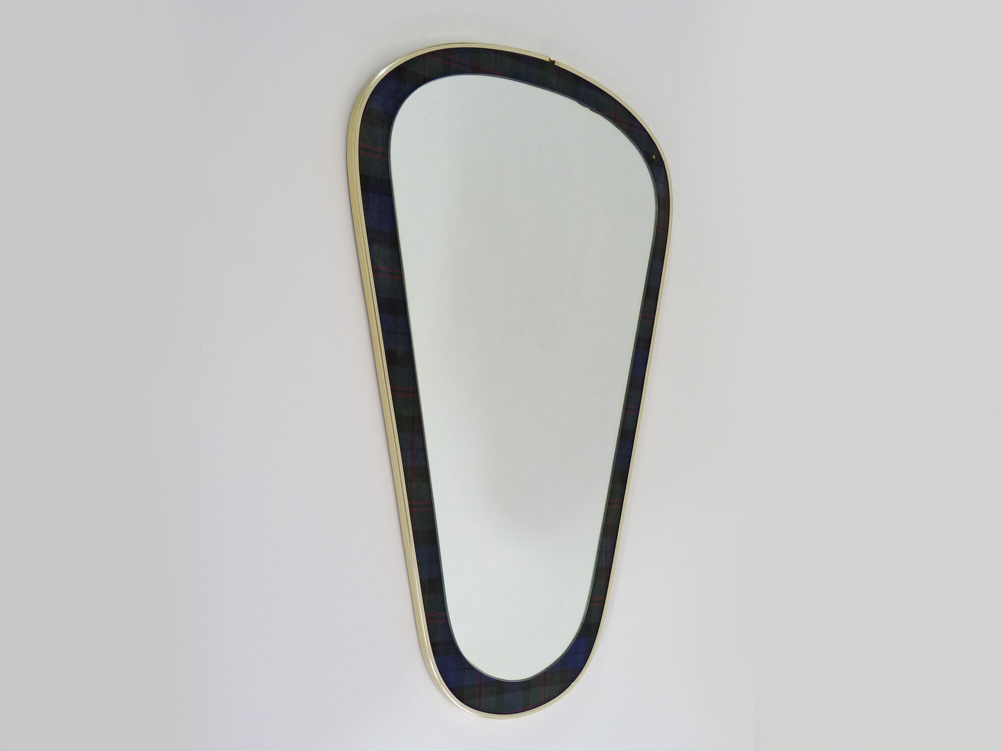 Vintage mirror in blue, green green red Scottish fabrics. Brass contour Years 60 26x43cm