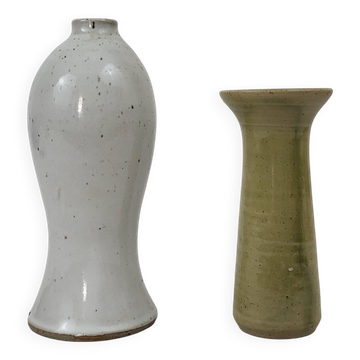 2 stoneware vases