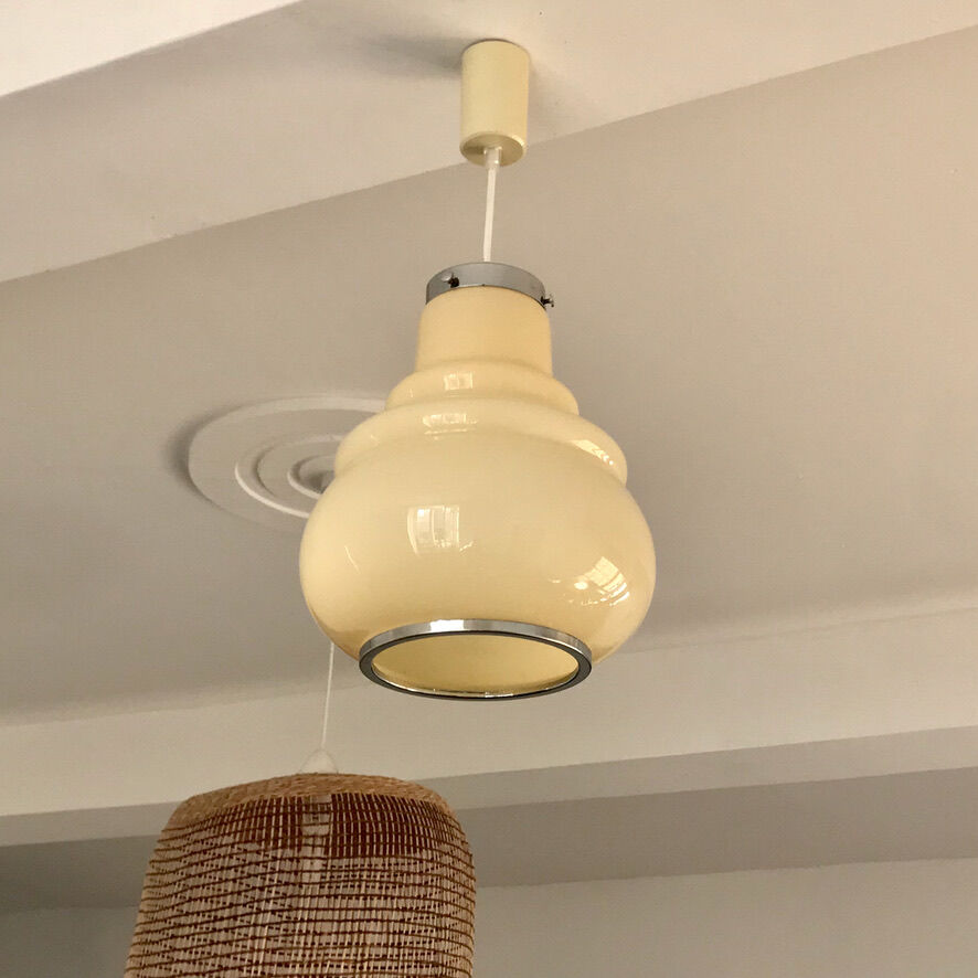 Suspension globe opaline cream