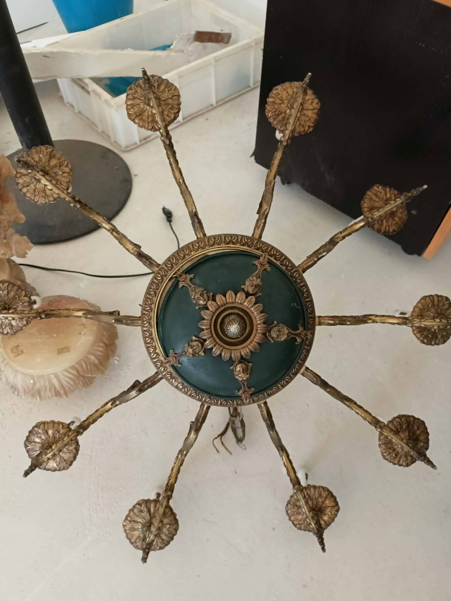 Antique gilded bronze chandelier with 10 branches - Decorative, needs restoration.