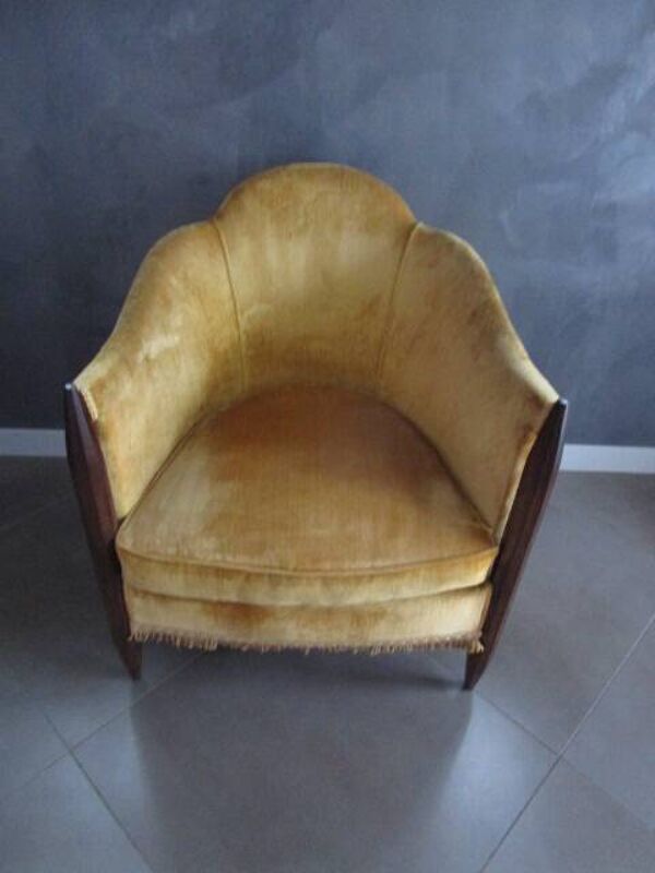 Fauteuil art déco velours jaune - dossier moustache