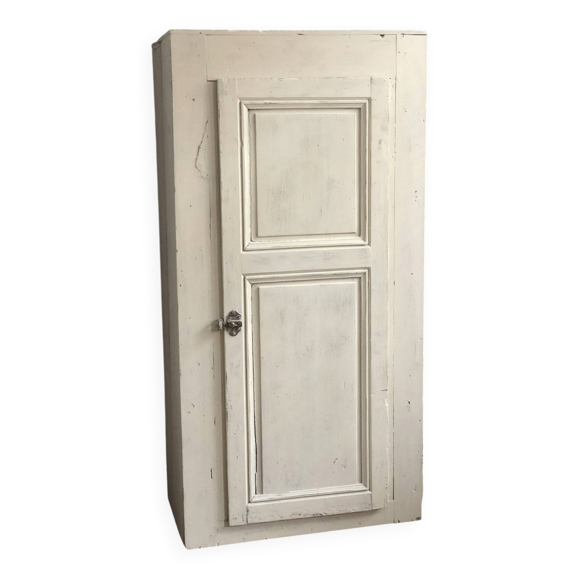 Armoire parisienne ancienne patinée