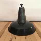 Enamelled cup lamp suspension workshop