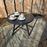 Tripod coffee table