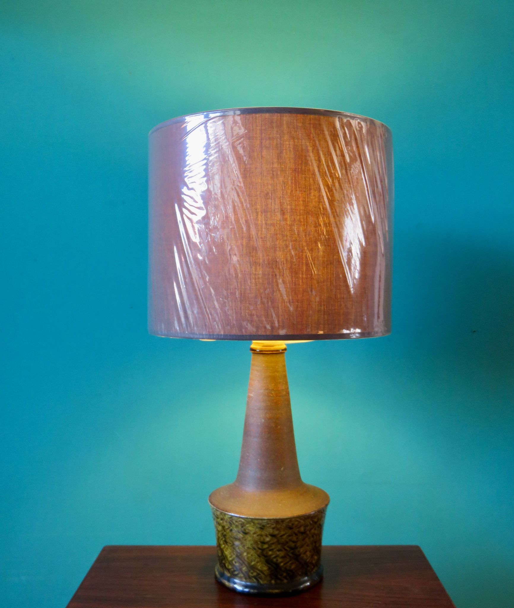 Bedside lamp in stoneware and ochre glaze. Nils Kahler, Denmark, 1965