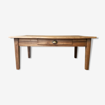 Table basse ancienne en bois massif