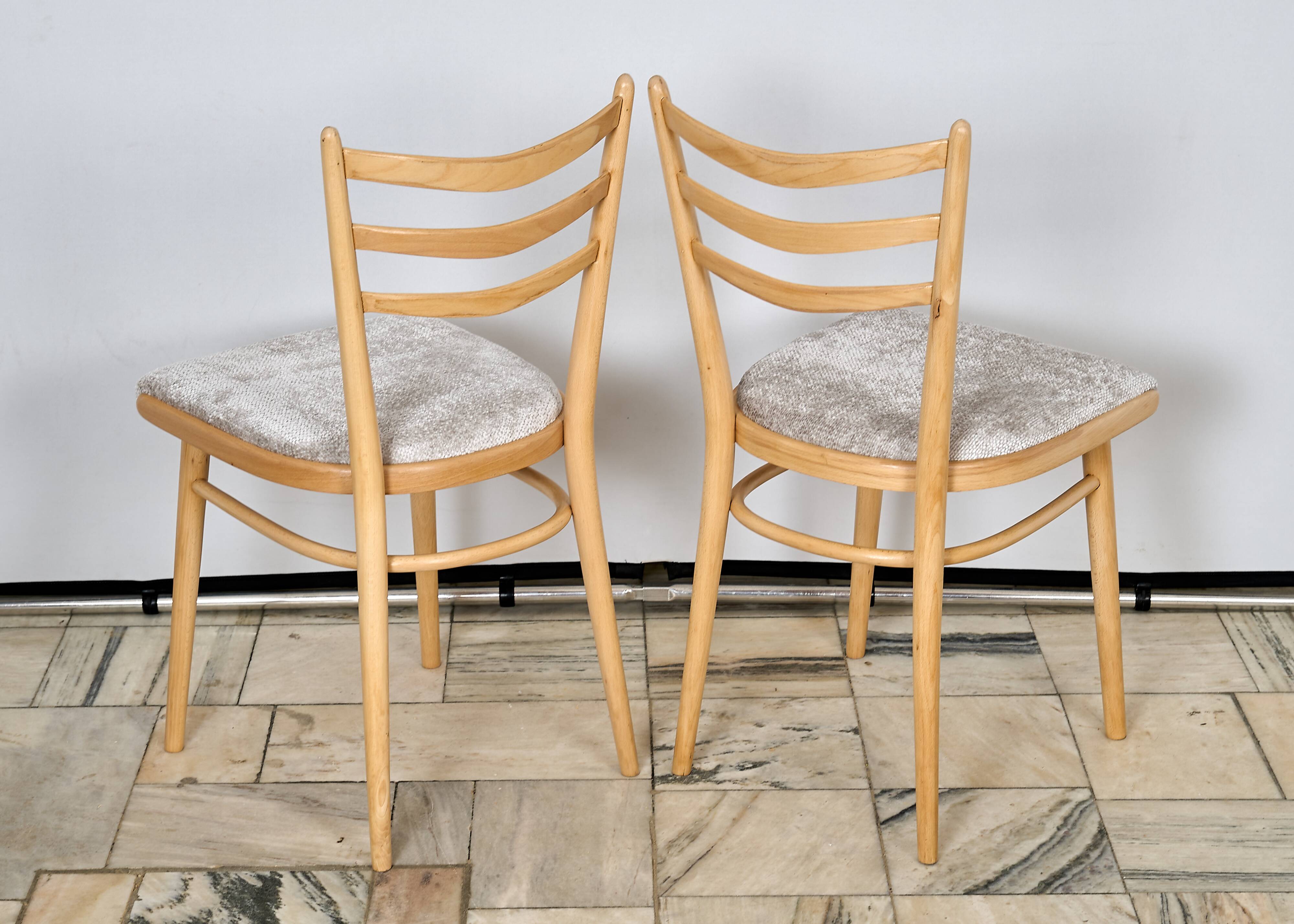 Ensemble de quatre chaises TON Tchécoslovaquie années 1960