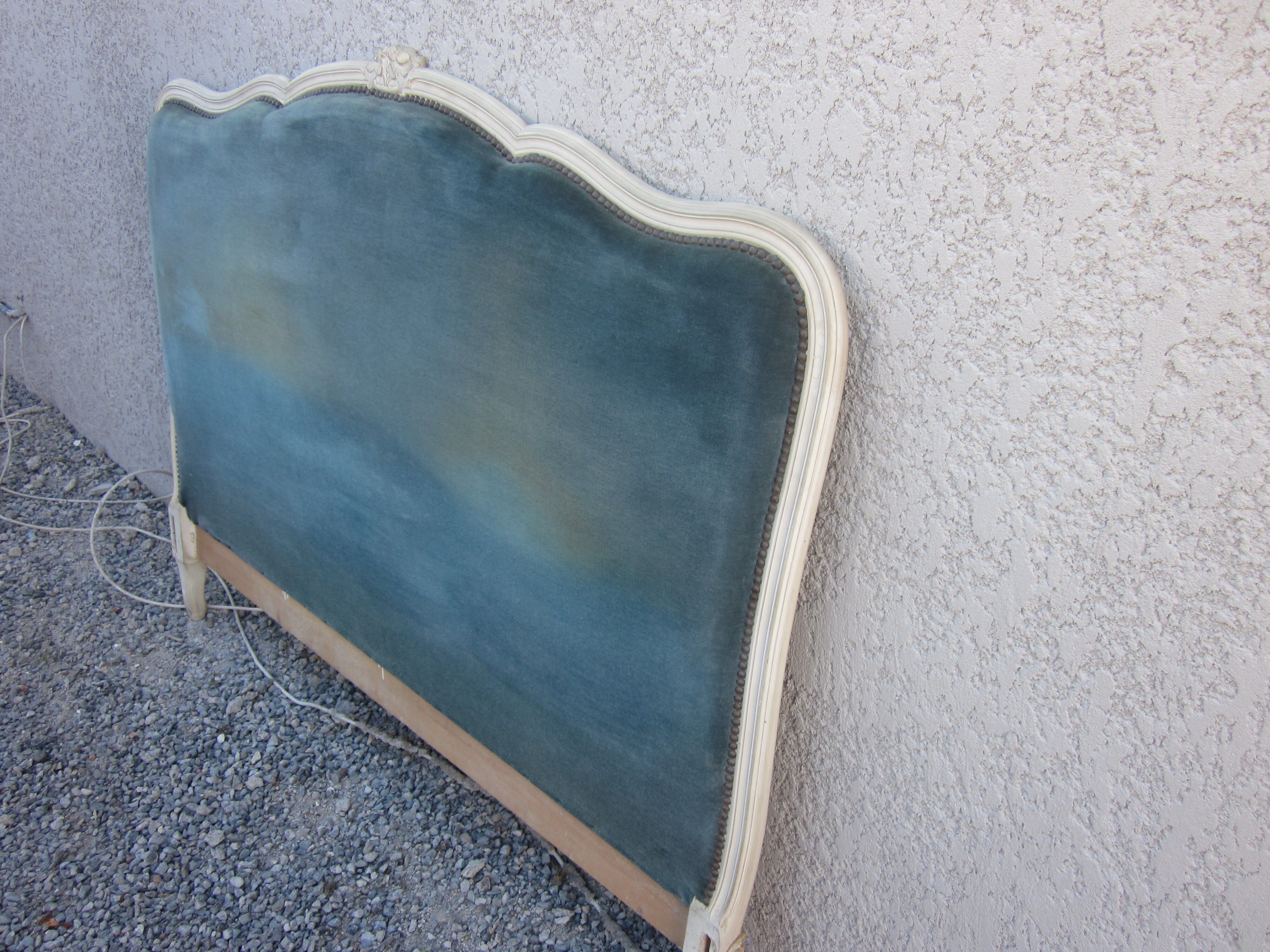 Tete de lit ancienne