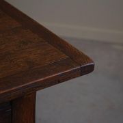 Bureau / Table à manger par ébéniste danois en chêne, style baroque, années 1970