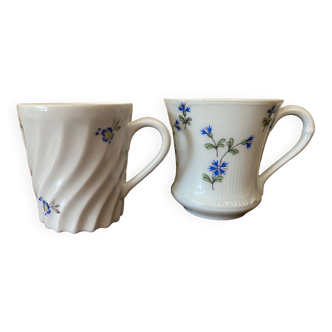 Set of 2 Istanbul and LImoges porcelain cups decorated with small blue flowers