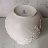 Vase ball pink white porcelain