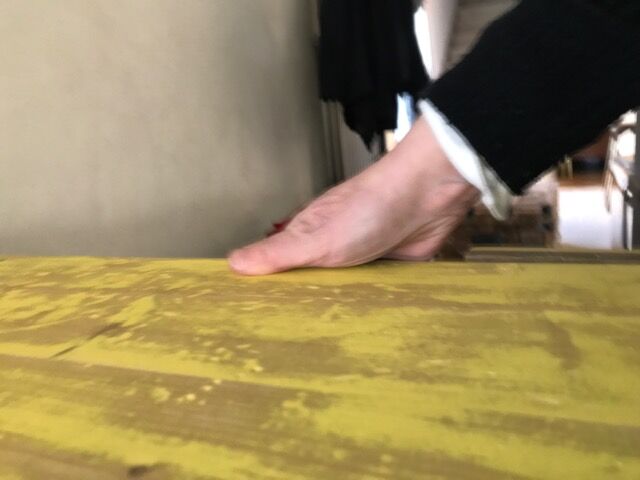 Yellow patinated establishment