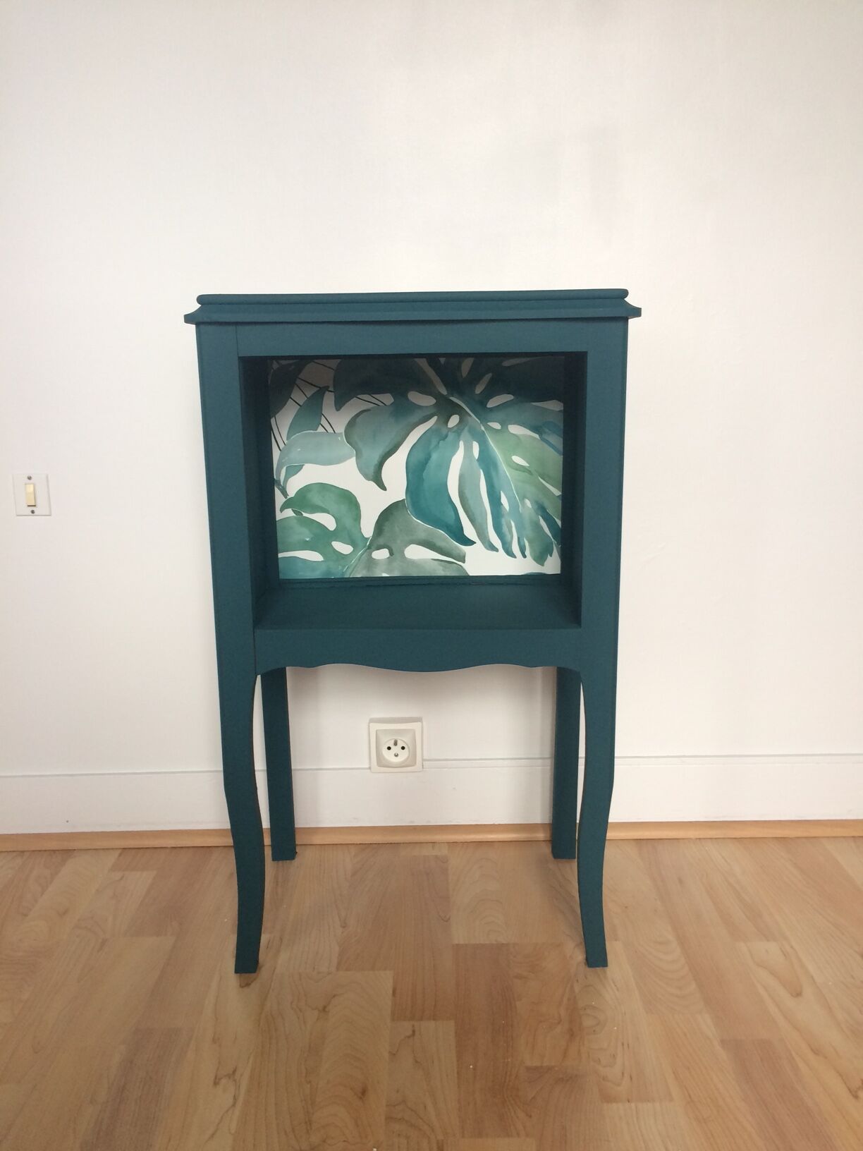 Table de chevet console relookée bleu pétrole