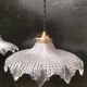 Paire suspensions en verre holophane