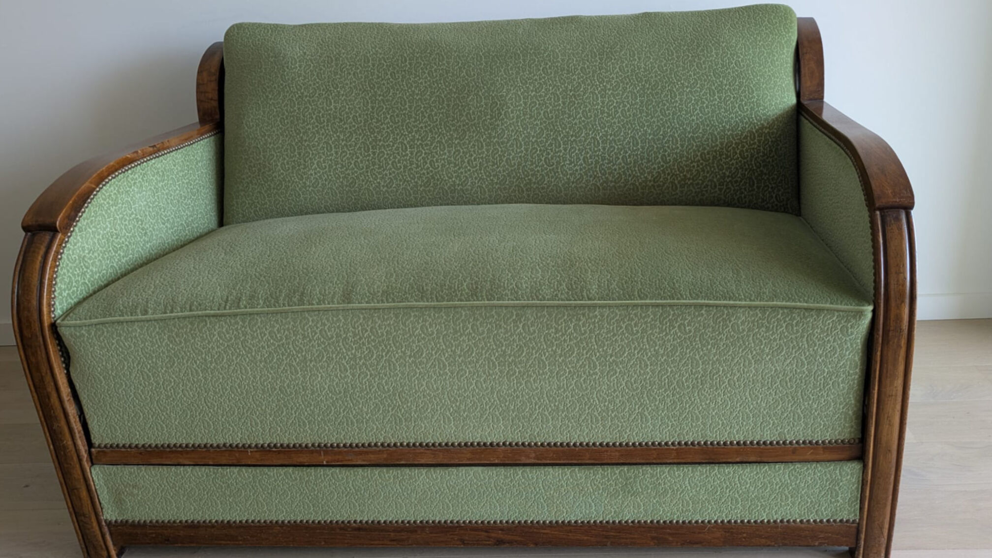 2-seater Art Deco sofa — Wooden frame, sage green fabric