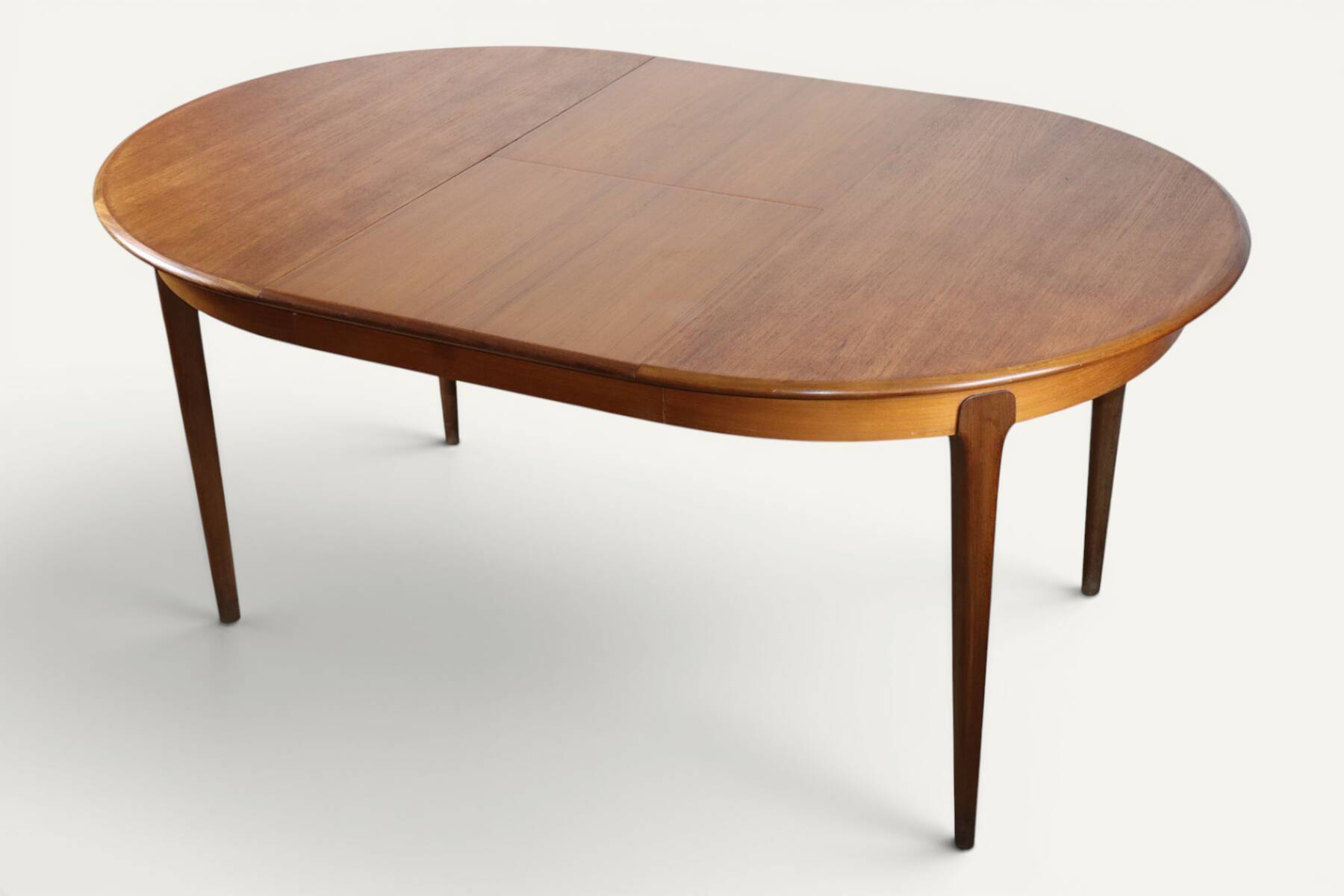 Scandinavian extendable dining table in teak - 1960s