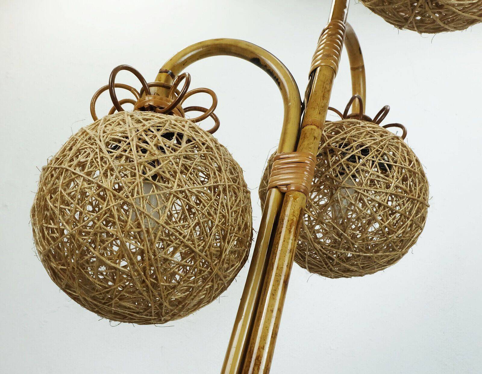 Rare mid century tripod floor lamp bamboo rattan 50s hawaii tiki era 3 shades