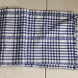 Nappe à carreaux bleue/ Blanche.