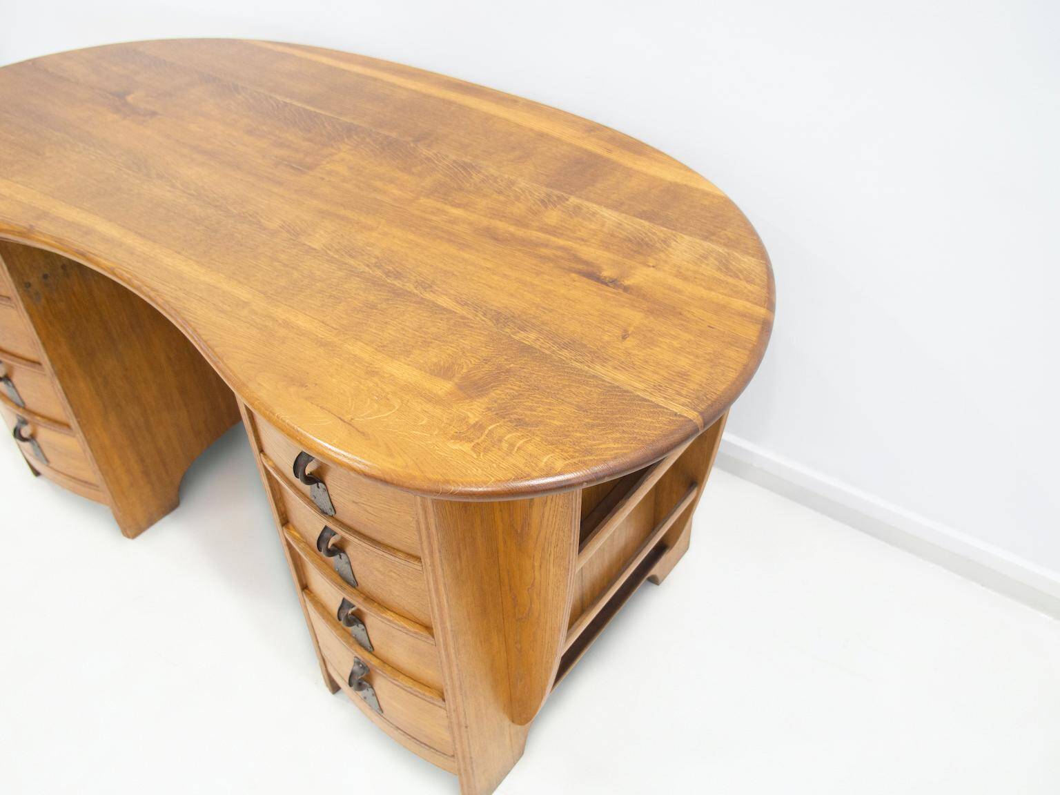 Bureau suédois de style Art Nouveau en chêne