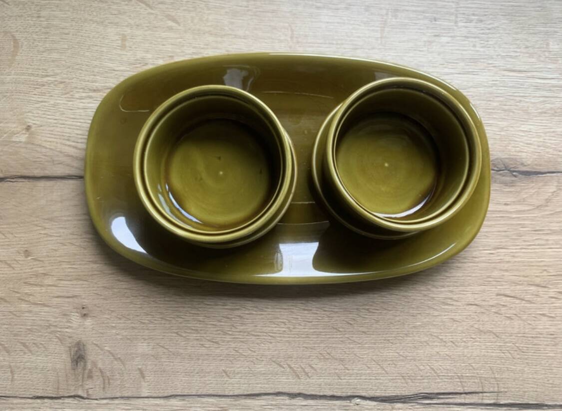 Gien earthenware set