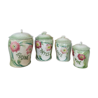 Suite de 4 pots couverts