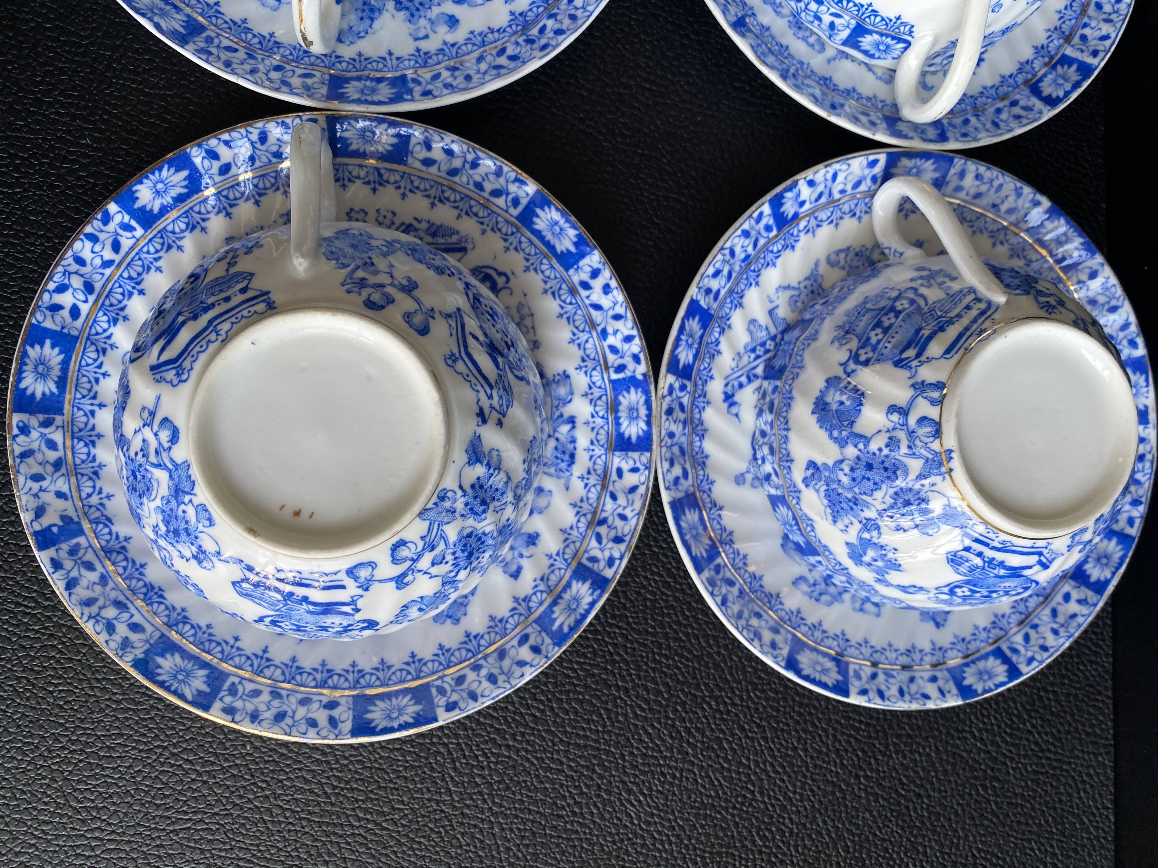 Magnifique lot de Tasses & Soucoupes China Blau - Tuppack Tiefenfurt