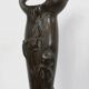 Vase en étain « Jeune femme cueillant un nénuphar », signé P. Jean, Art Nouveau début XXe