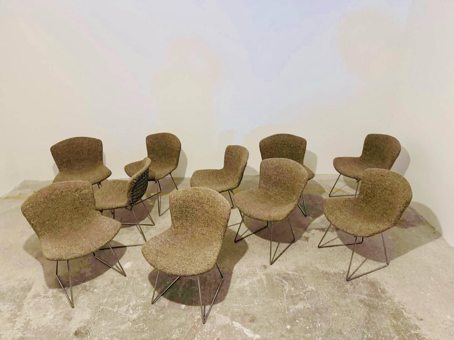 Set of 10 Wire chairs by Harry Bertoia for Knoll