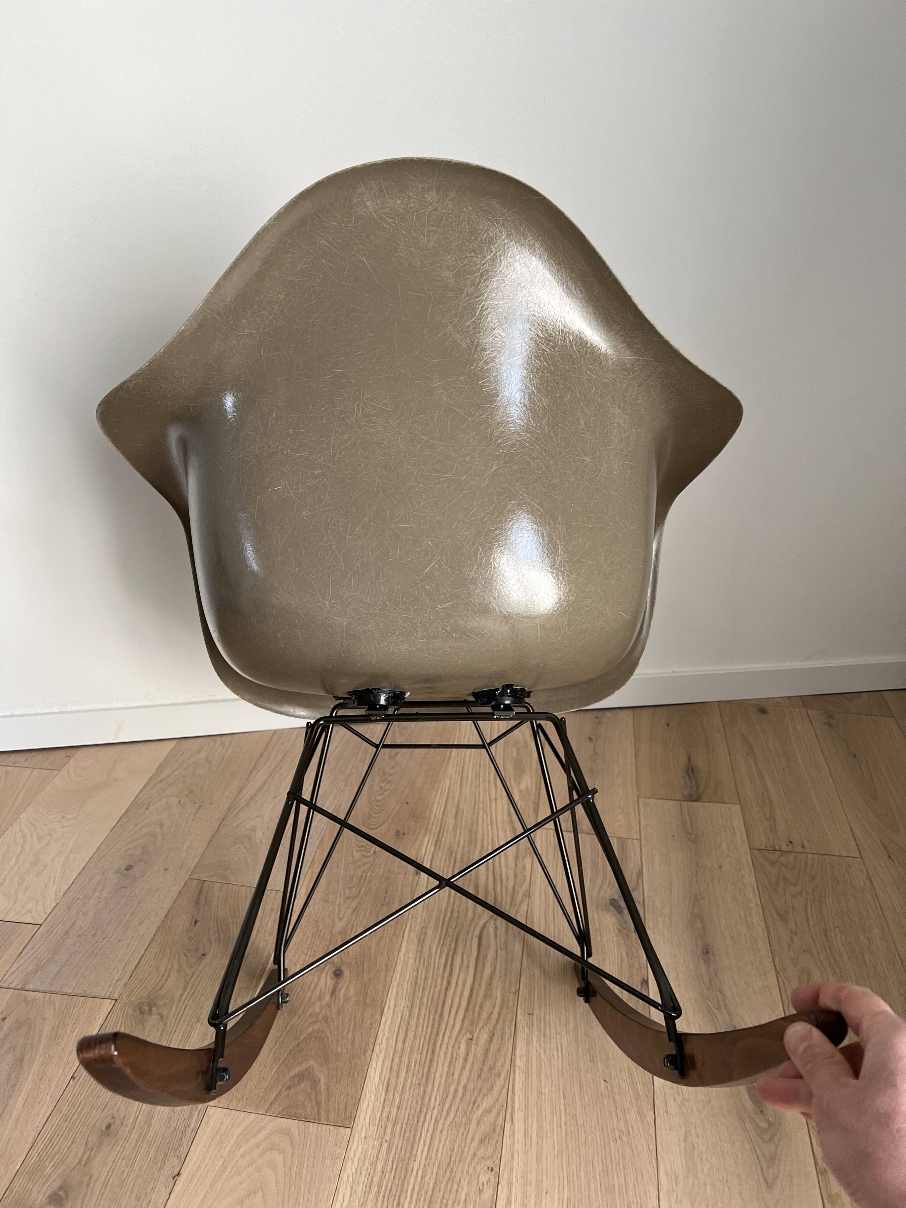 RAR Rocking chair CHARLES ET RAY EAMES Herman Miller US edit 50s design