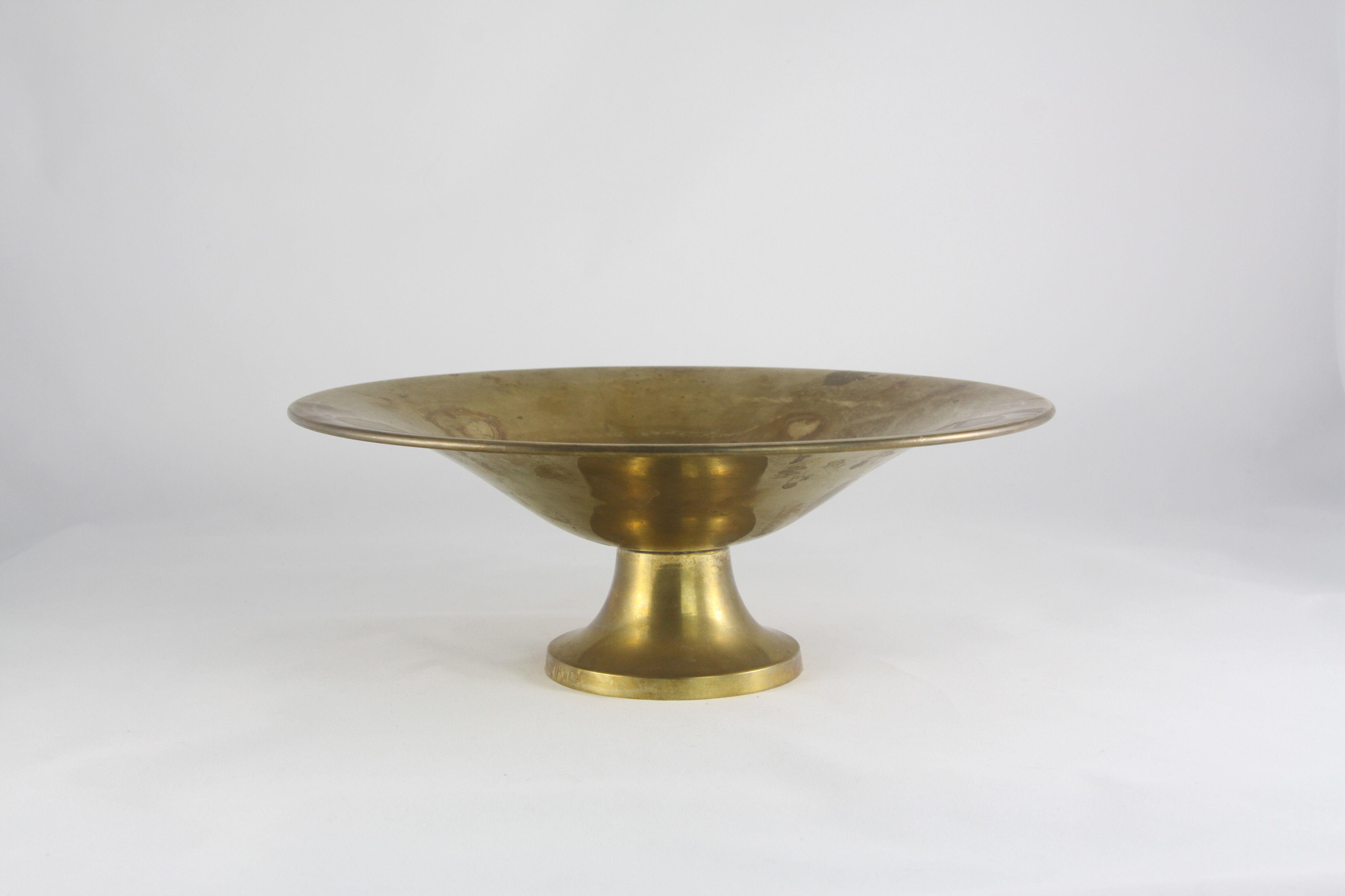 Brass platter on the foot