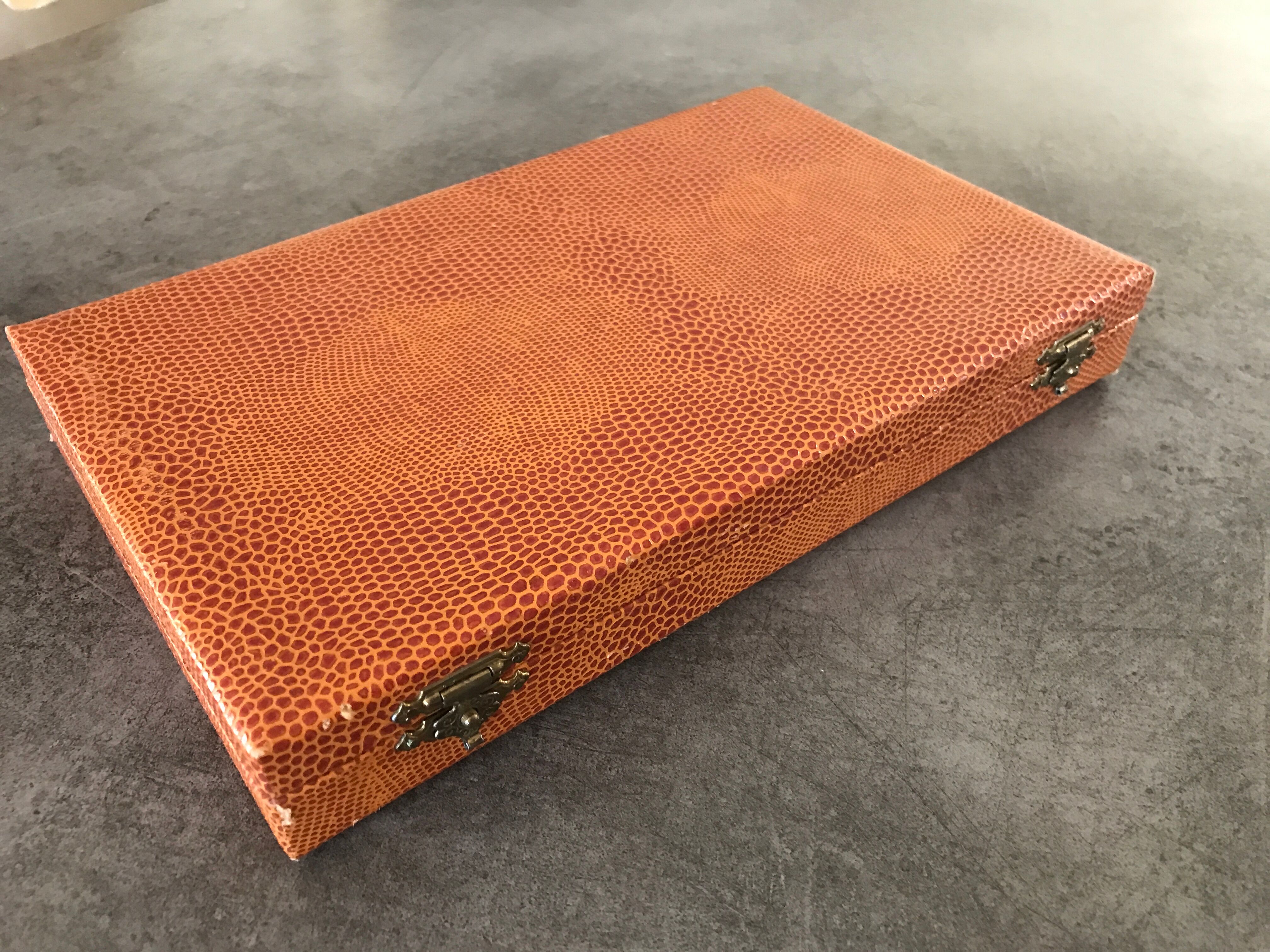 Set of 12 vintage knives bamboo handle cutlery b.j.b in their case