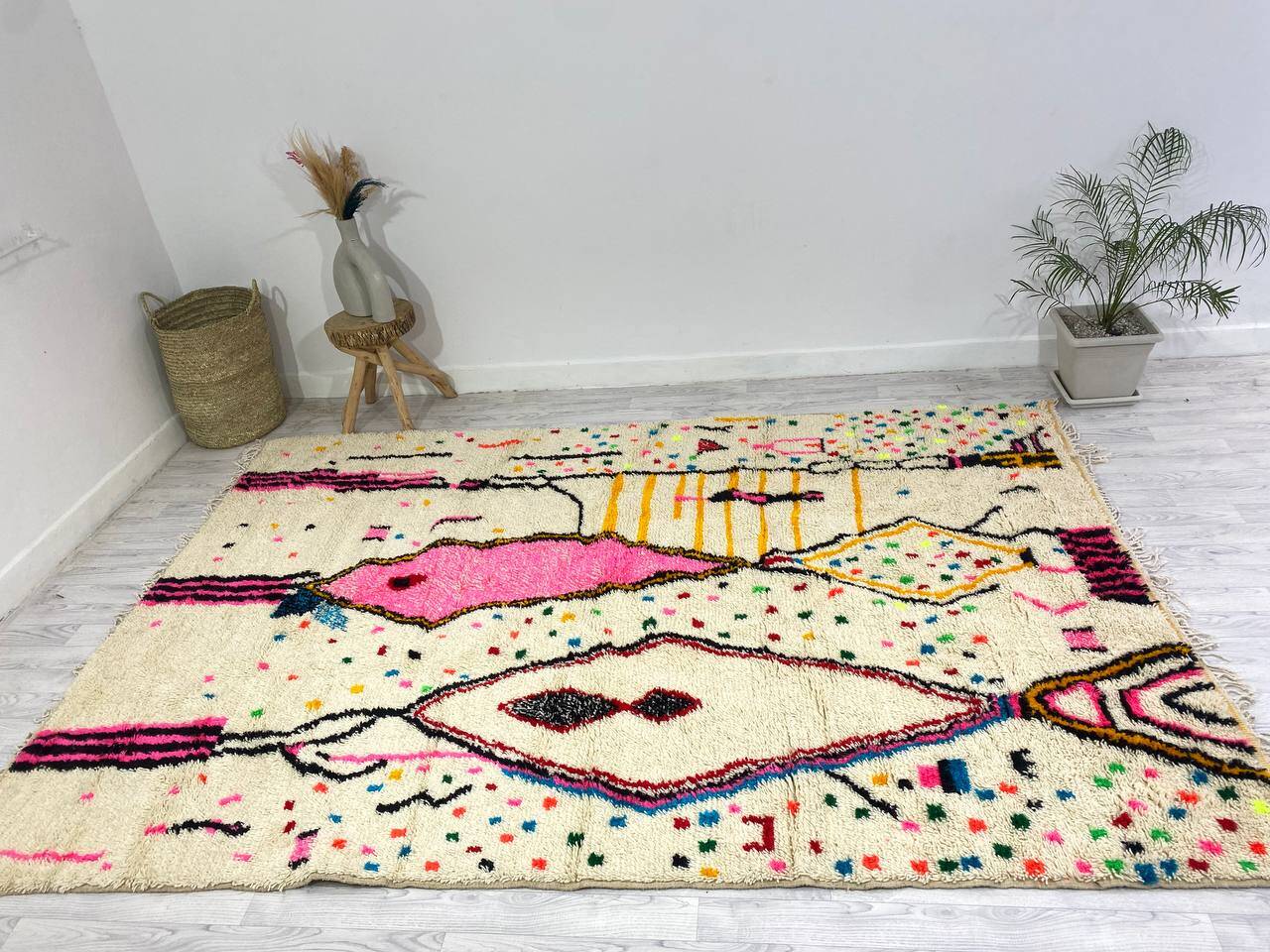 Colorful handmade wool Berber rug 320 X 180 CM