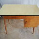 Bureau en bois plateau formica des années 60