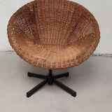 Wicker basket armchair