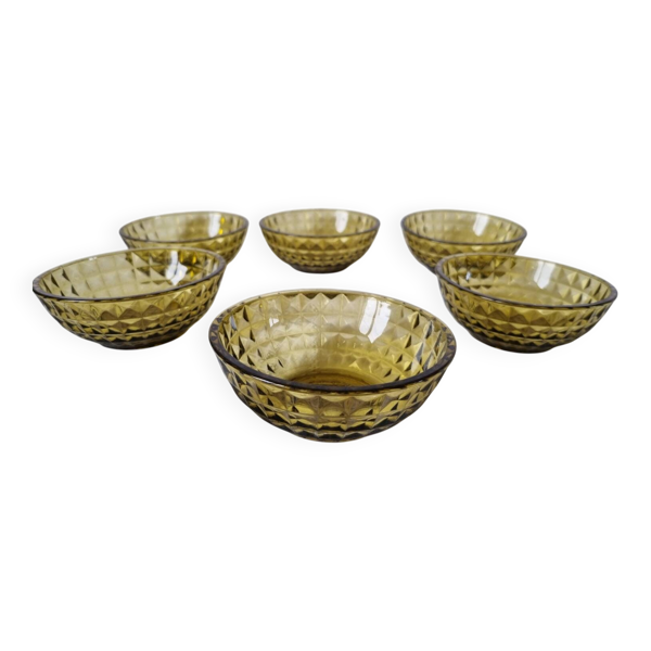 6 petites coupelles verre fumé