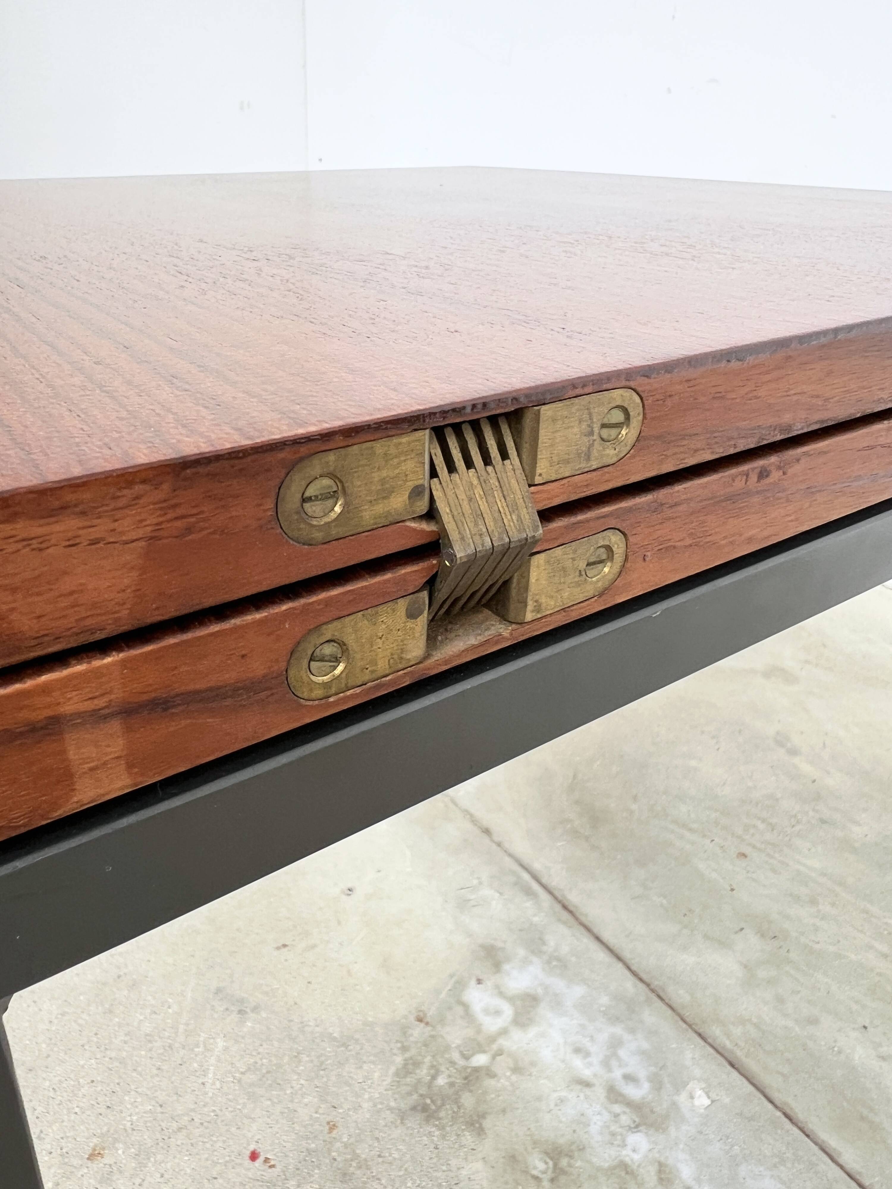 Wilhelm Renz Flip Top Folding Modular Coffee Table – Walnut