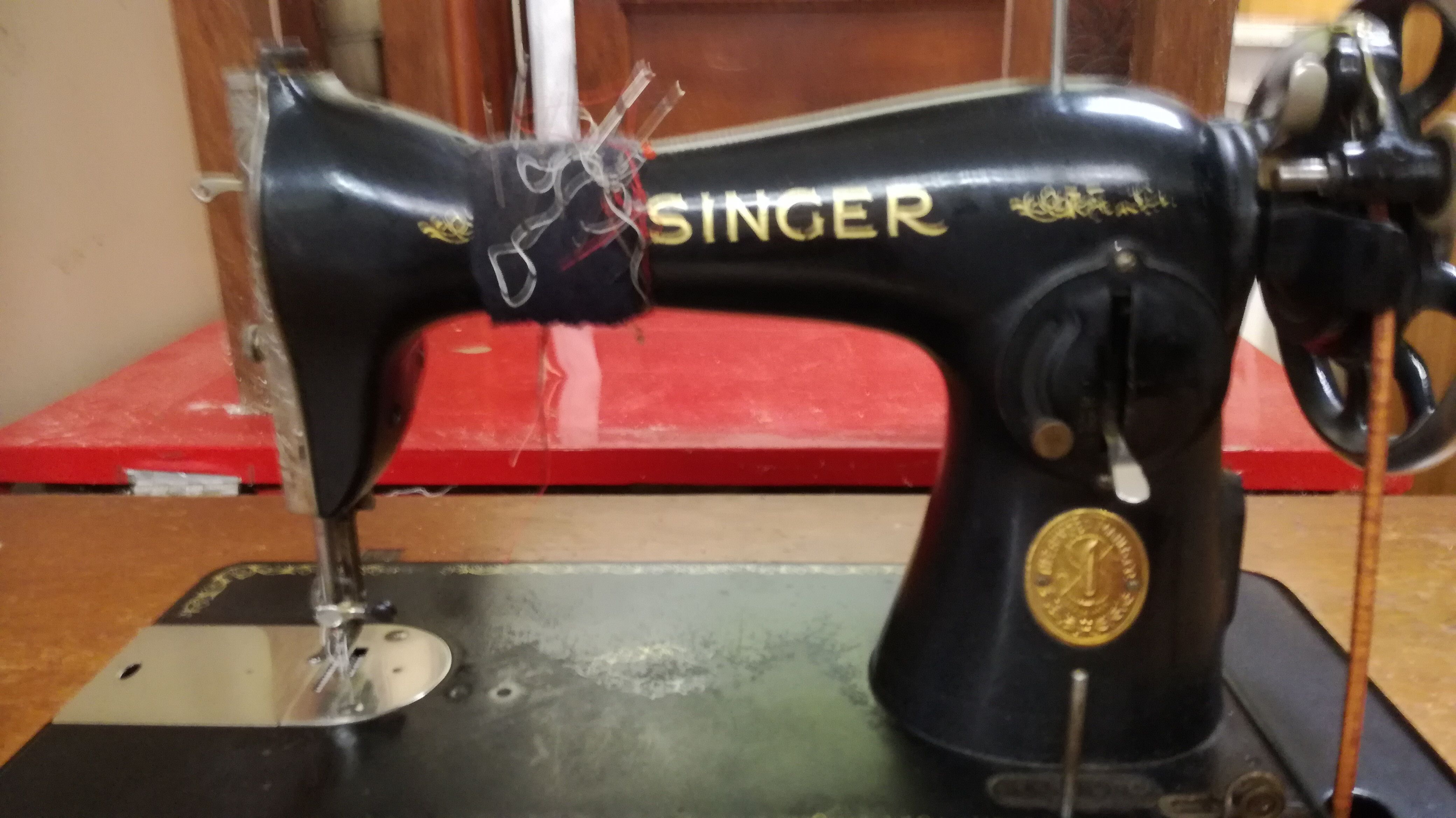 Singer sewing machine