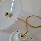 Serrated opaline suspension