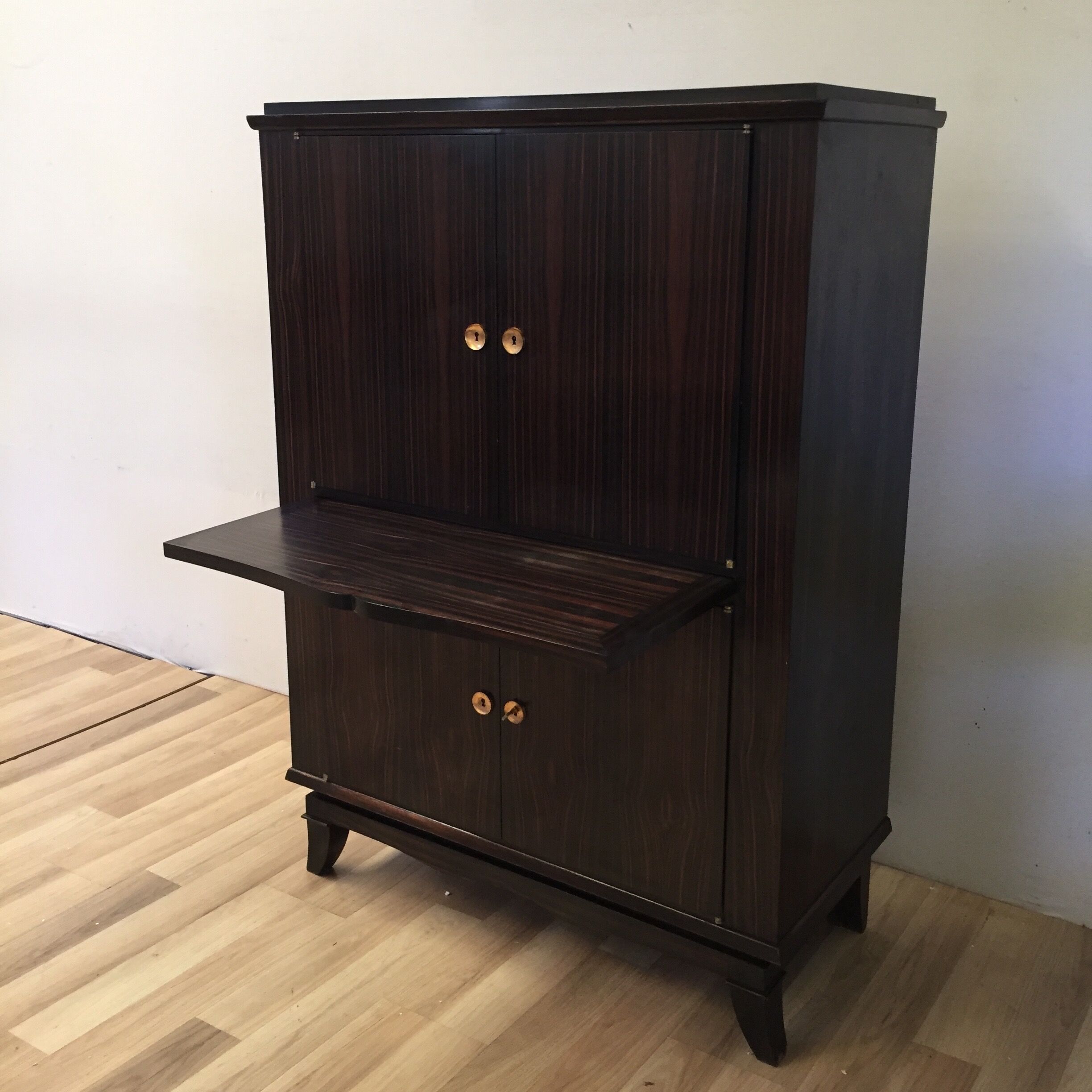 Cabinet Art Deco in macassar