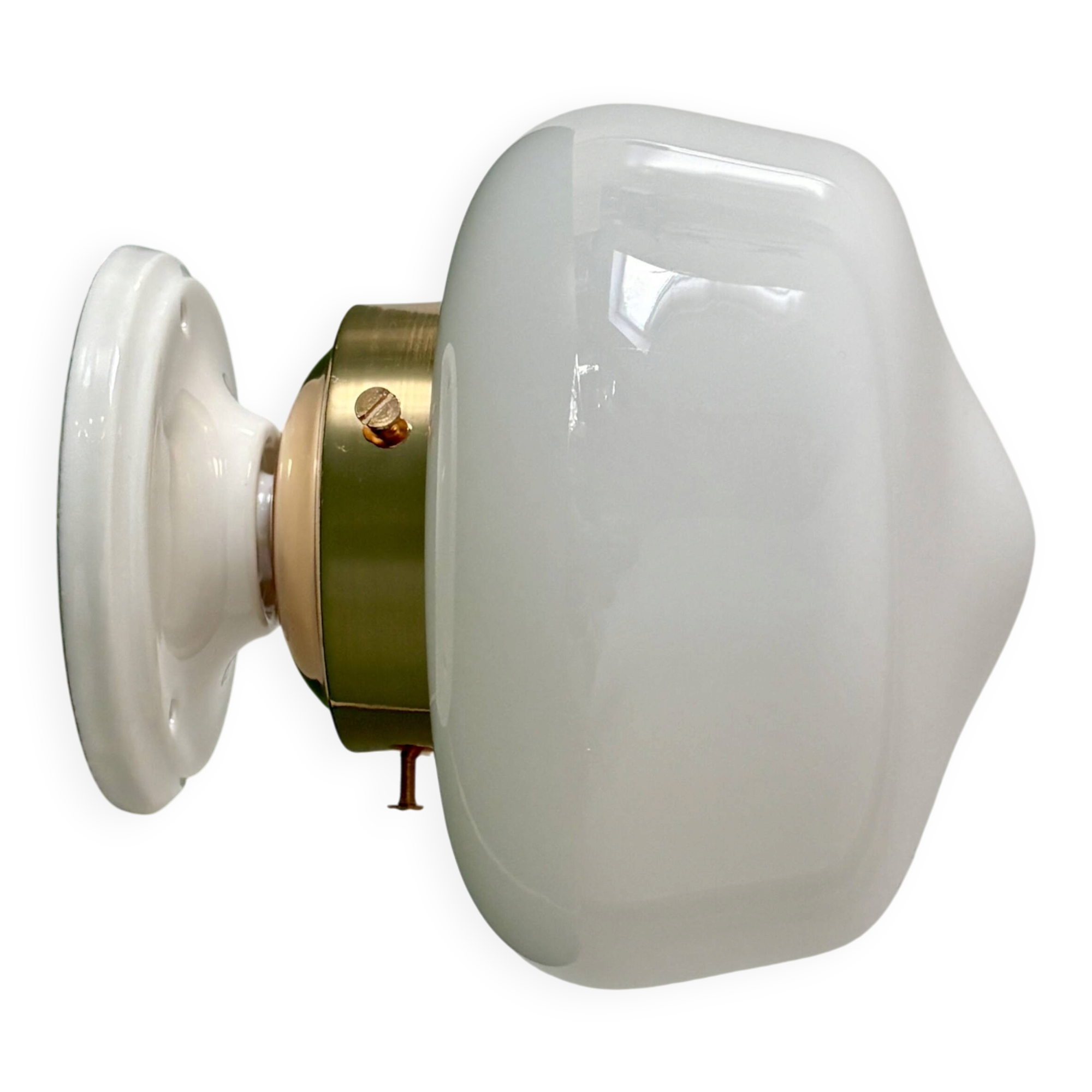 Vintage Art Deco globe wall light in white opaline.