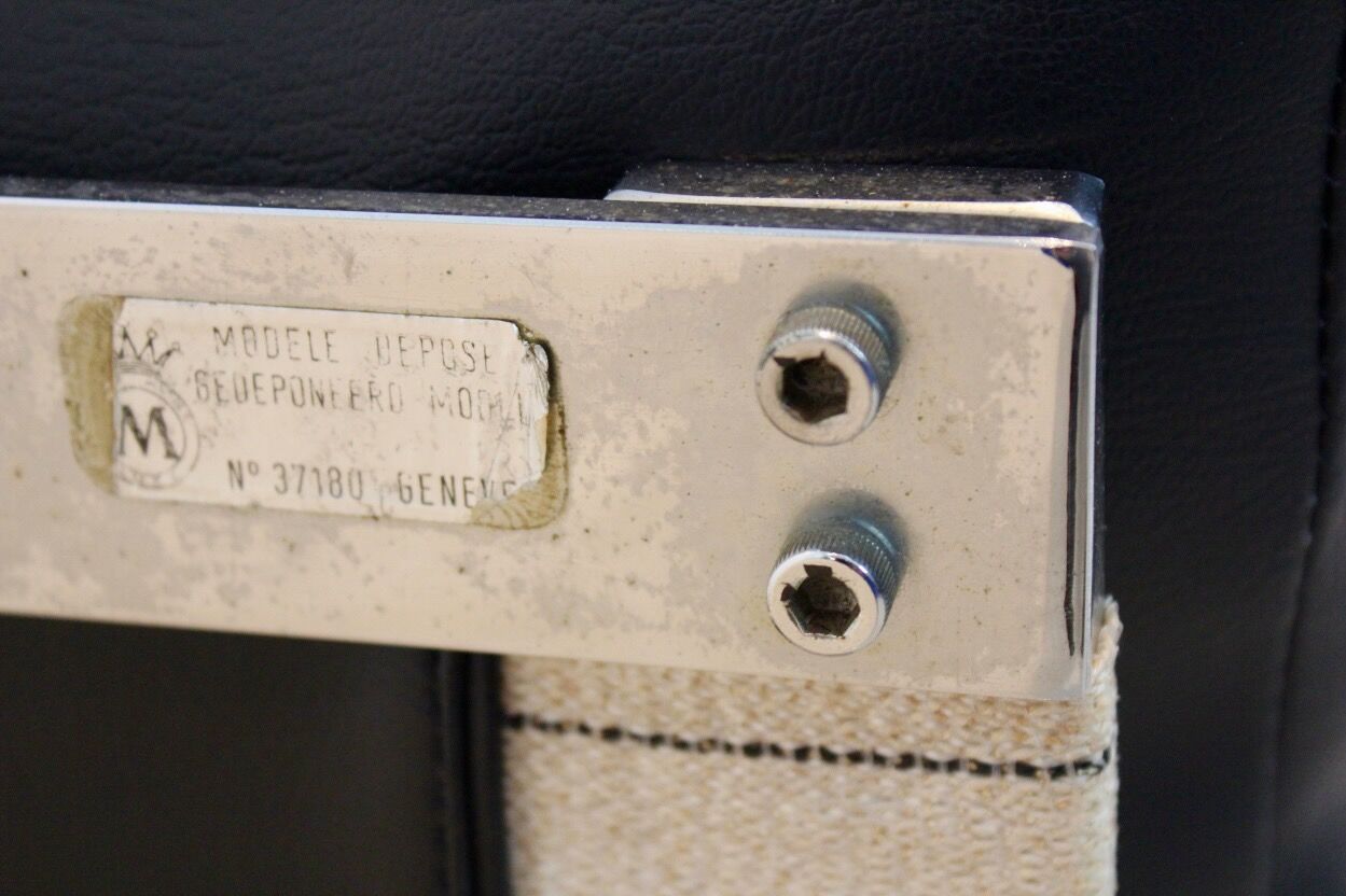 Chauffeuse belge du milieu du siècle